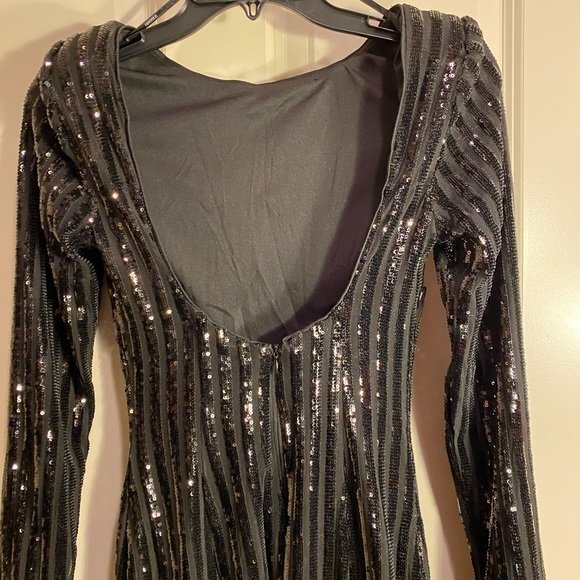 Mini dress - Picture 3 of 7